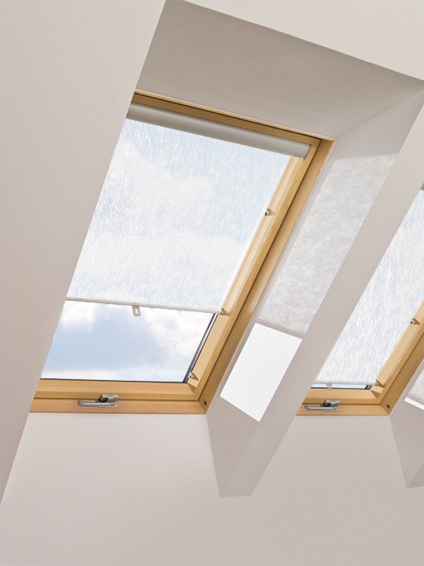 Roleta ARS popularny dodatek do okien dachowych FAKRO