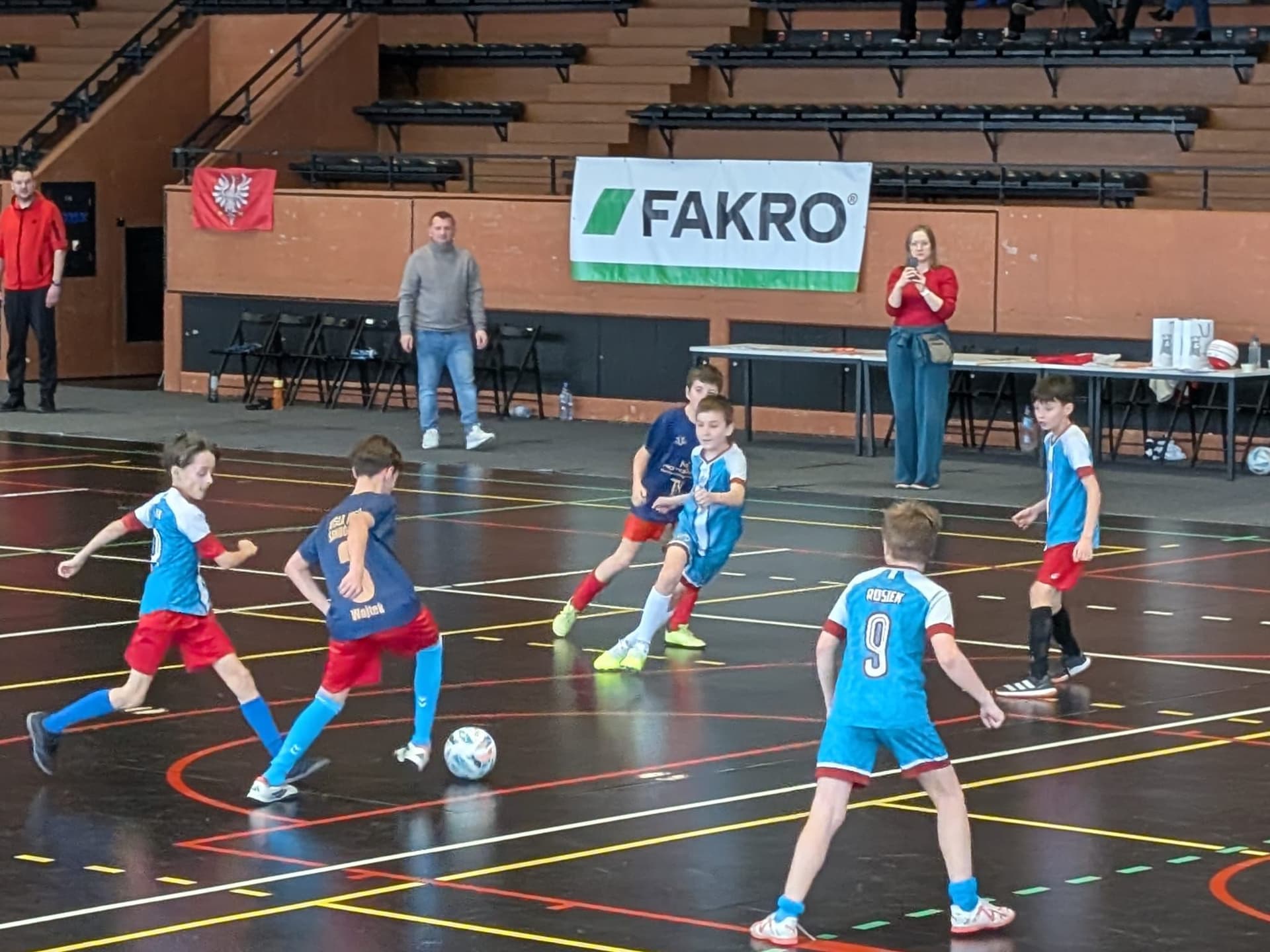 FAKRO partnerem Walentynkowego Turnieju SKS Dębniki