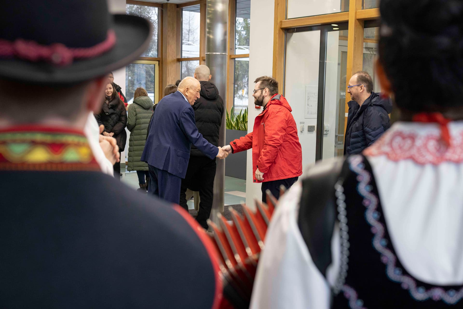 Pobyty szkoleniowe dla architektów i przedstawicieli branży budowlanej – inwestycja w wiedzę, rozwój i relacje branżowe 