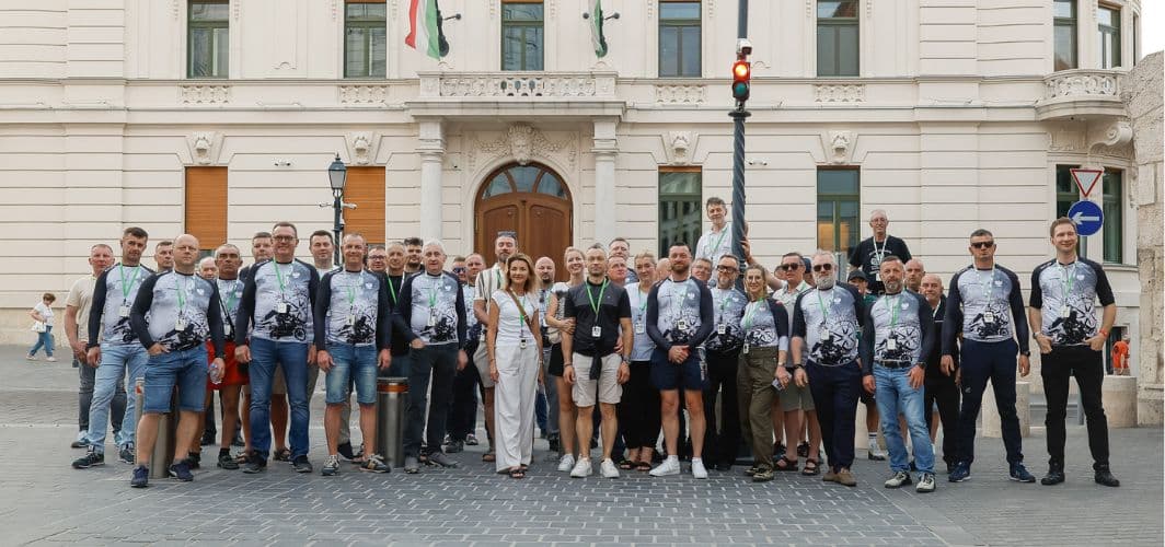 MOTO FAKRO 2026: jubileusz 35-lecia firmy w rytmie motoryzacyjnej pasji