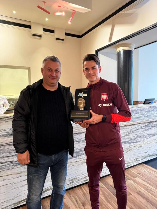 FAKRO z „Siłą pasji” wspiera sport i inspiruje młodych kibiców