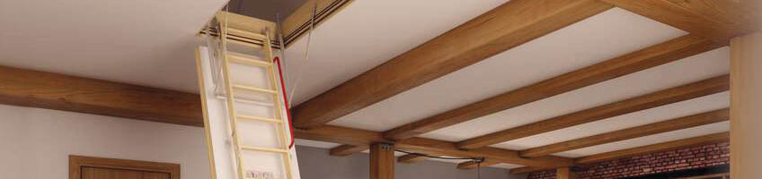 Schody strychowe segmentowe z drewnianą drabinką - FAKRO