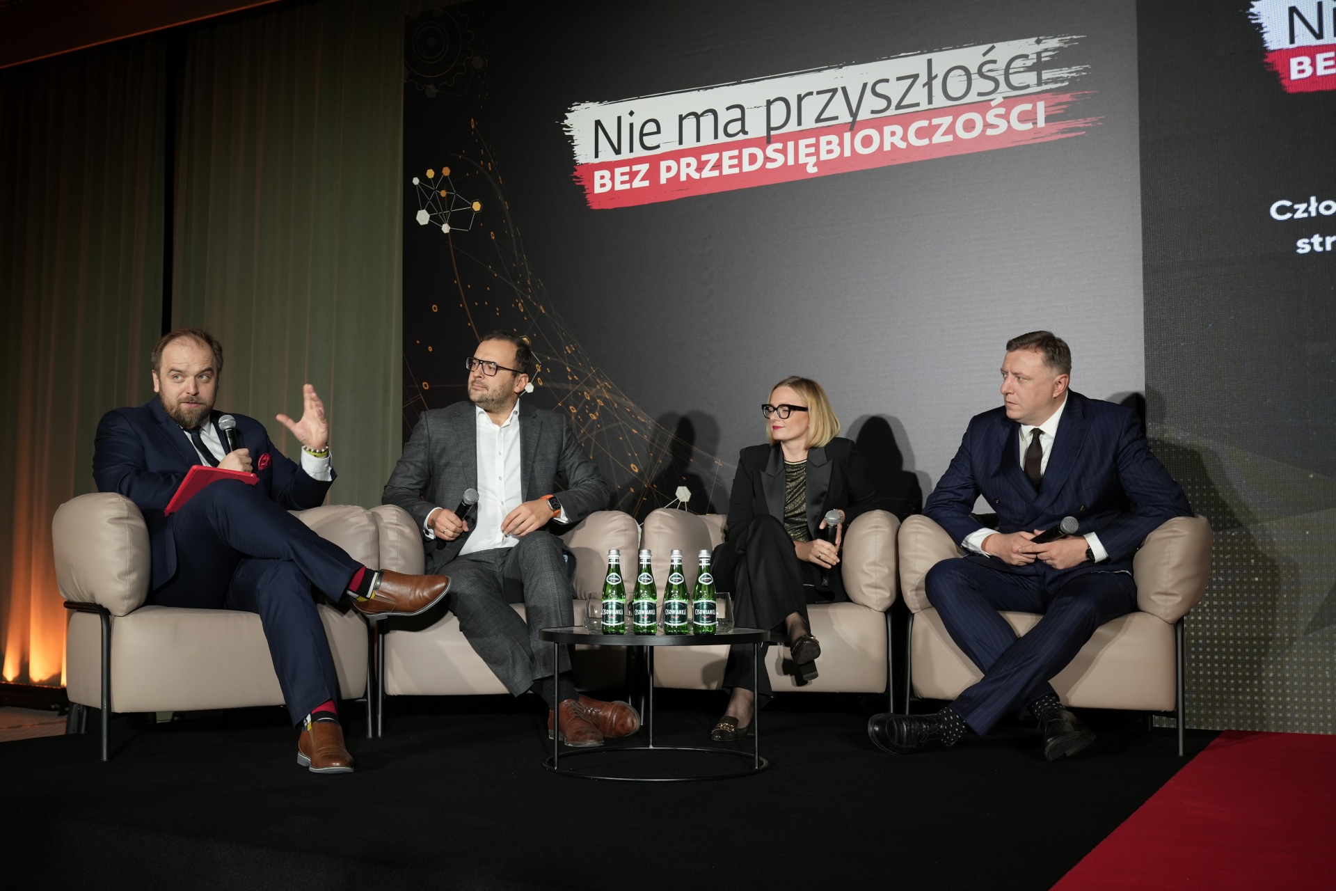 Nie ma przyszłości bez przedsiębiorczości – Paweł Dziekoński podczas podsumowania projektu Dziennika Gazety Prawnej
